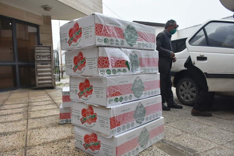 توزيع ۱۲۰۰ بسته گوشت در مناطق محروم استان گلستان