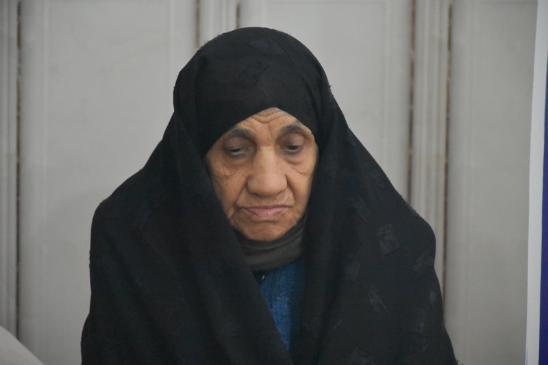 گزارش تصويري تجليل از خانواده شهيد محمود علي عرب در طرح «شکوه مادري»